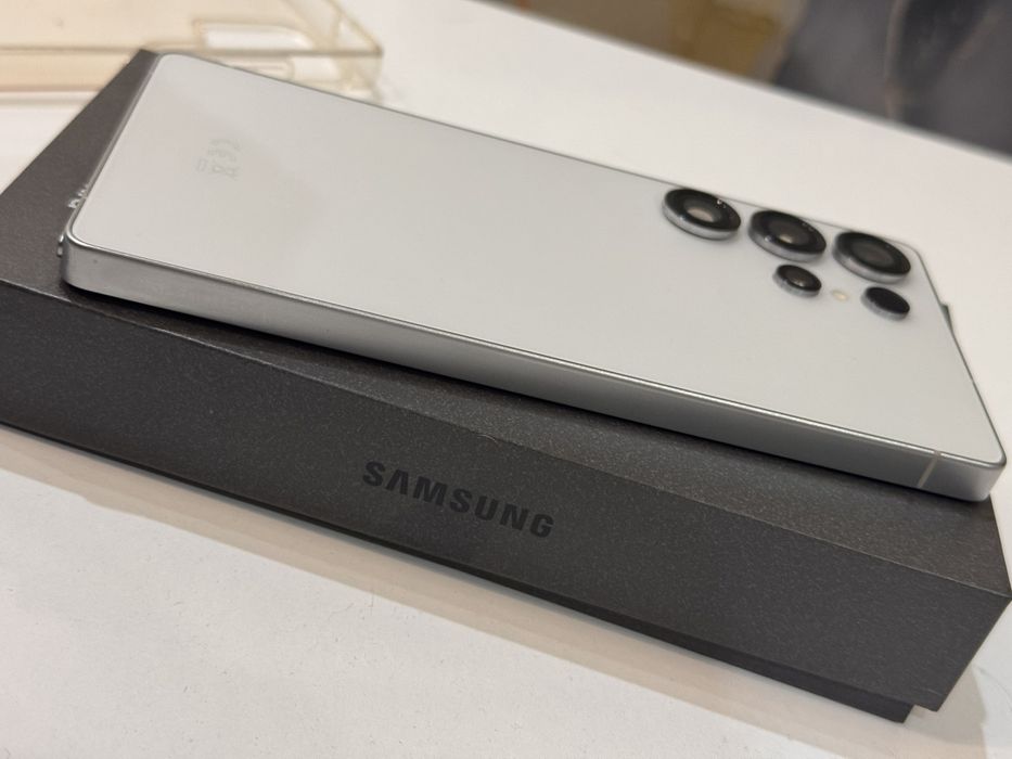 Samsung Galaxy s25 ultra titanium white silver