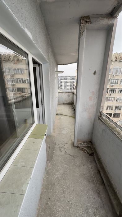 Inchiriez apartament cu 1 camera, zona garii, langa fosta Billa