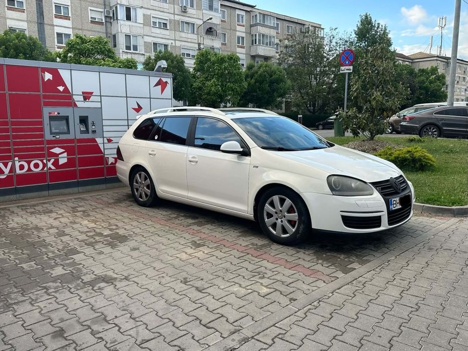 Vând   Golf    5