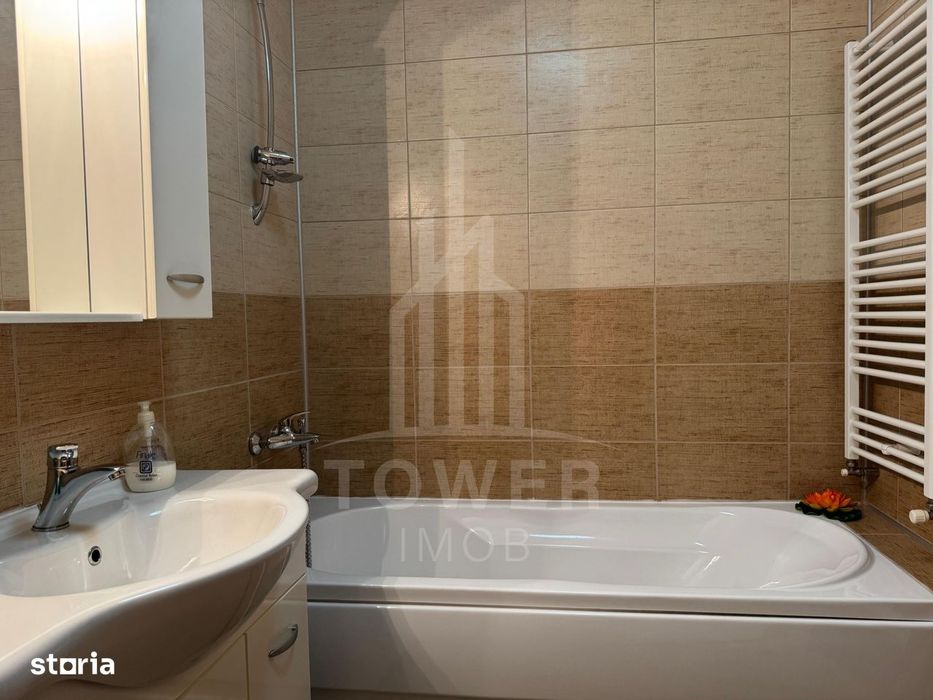 Apartament de închiriat 3 camere, 100 m², decomandat, zona Ștrand