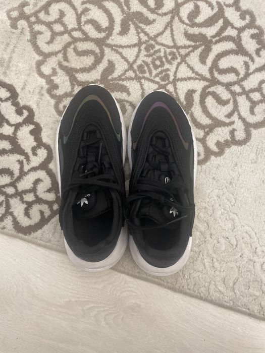 Adidas  Osella purtați de câteva ori