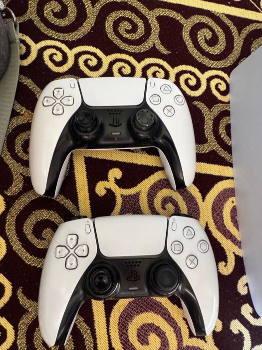 Playstation 5 2 джойстик