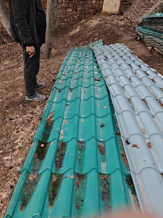 Продаю Металлочерепицу Ламонтерра 0.5 толщины Б.У россия