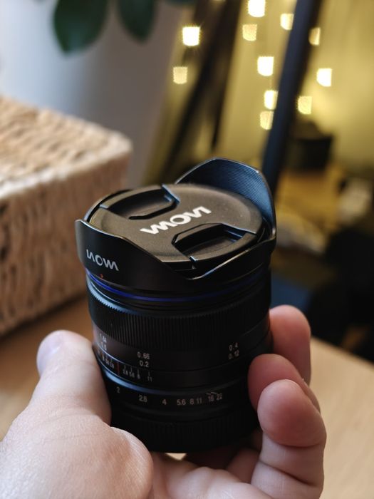 Obiectiv Laowa 7.5mm f2.0 mft