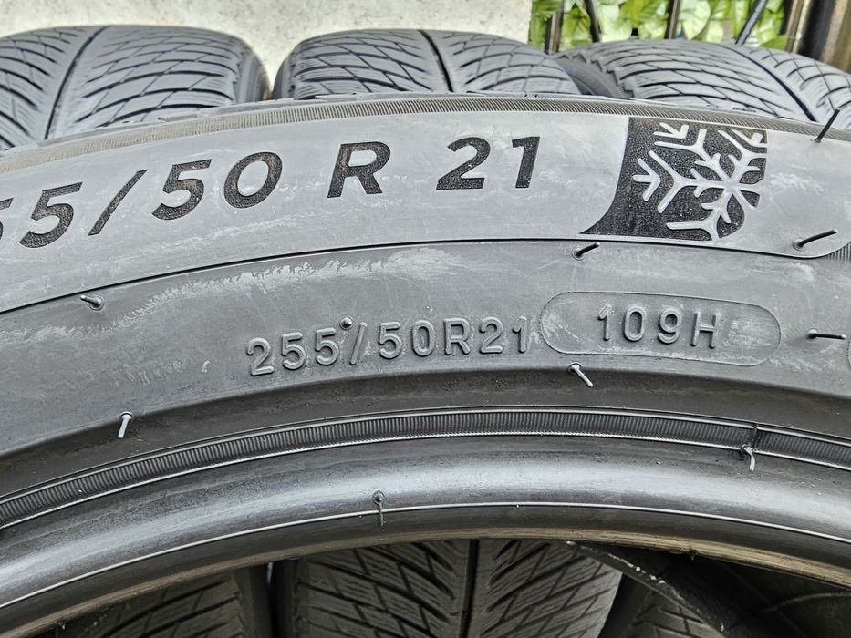 Vând patru anvelope de iarna michelin 255 50  21 dot 3221