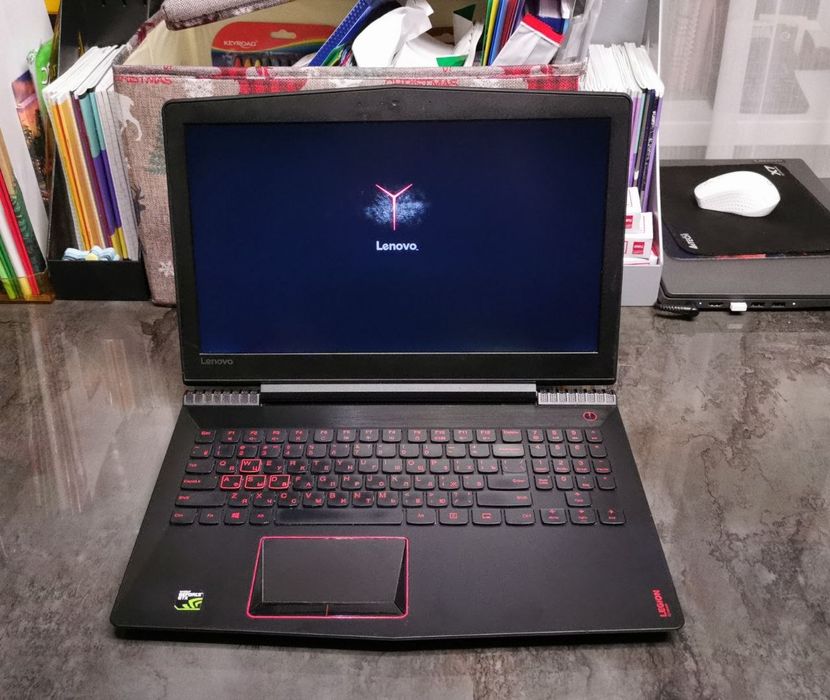 Игровой ноутбук Lenovo