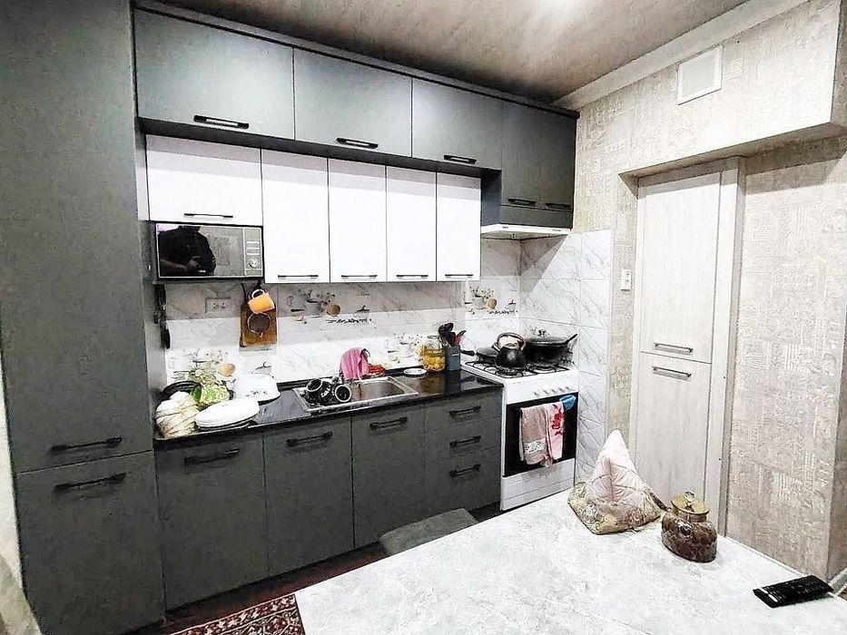 Yakkasaroy Oybek metrosi yaqinida maklersiz kvartira ijaraga beriladi