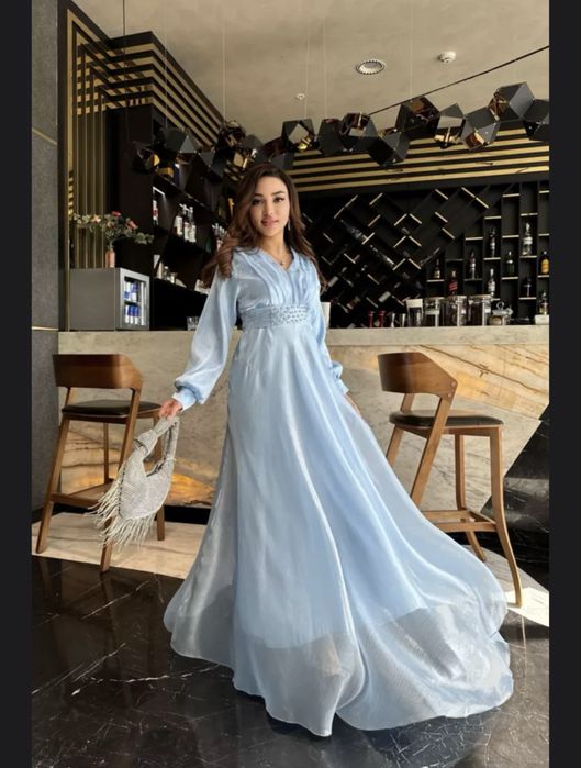Новое вечернее платье Size: M