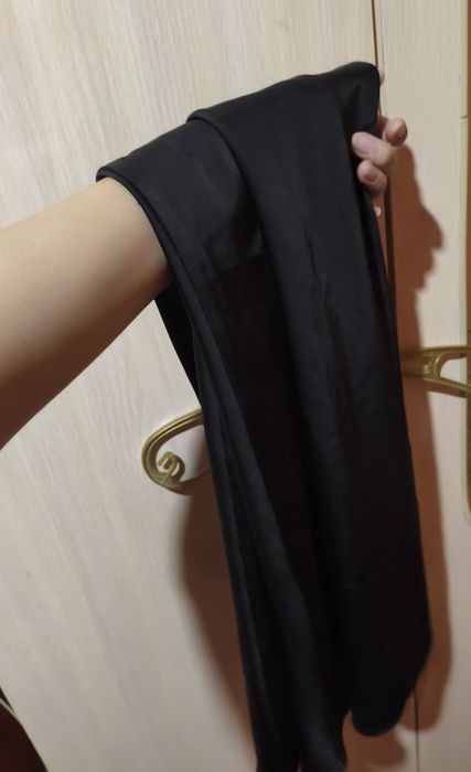 Одежда б/у. Атлас юбка