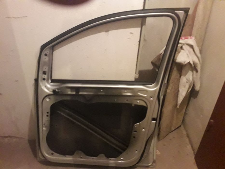 Врата за Фолксваген Туран.