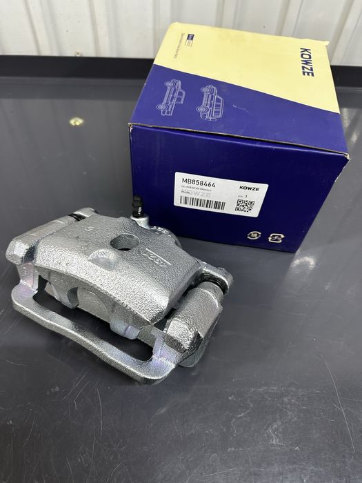 Суппорт задний Паджеро 2