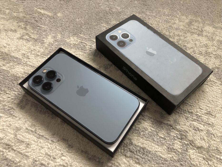 iPhone 13 Pro Sierra Blue в отличном состоянии