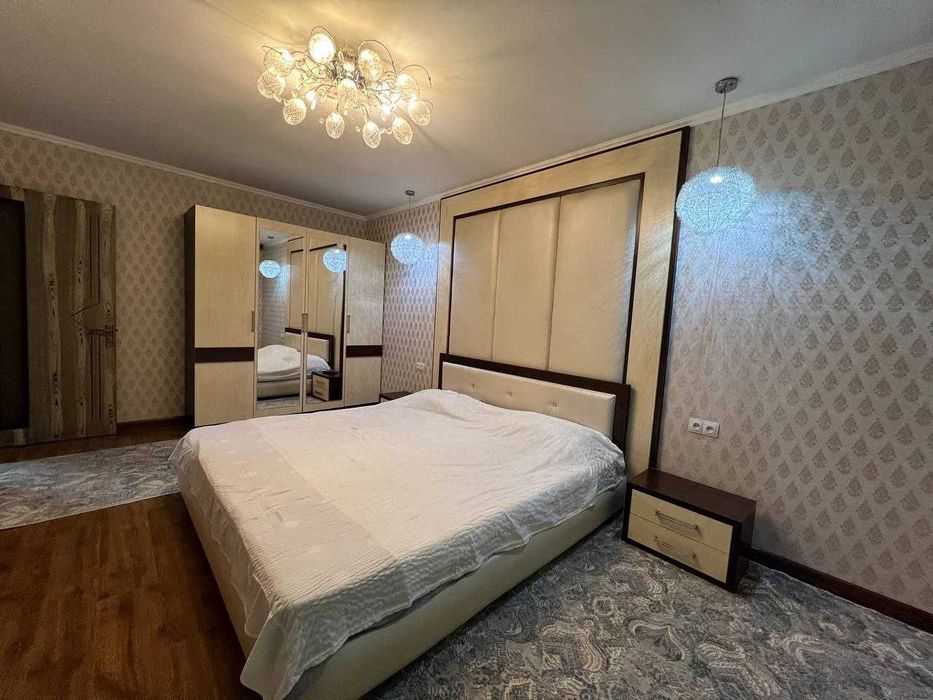 Сдаётся квартира с авторским ремонтом на Мирабаде, ор-р: ЦУМ