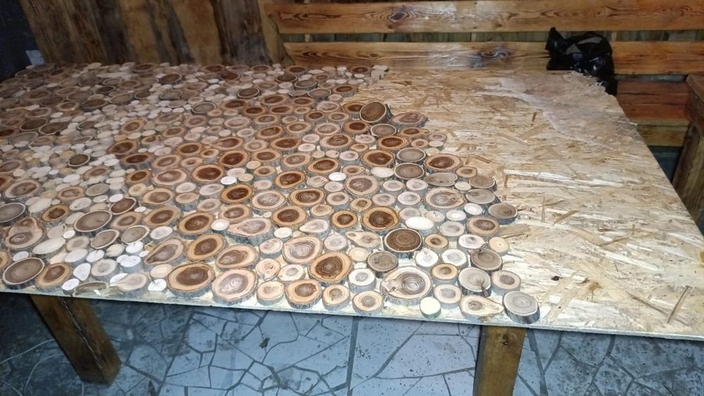 Спилы разных деревьев 8000/ квадрат