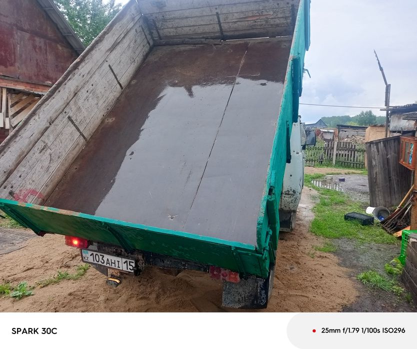 Продам УАЗик самосвал на полном ходу