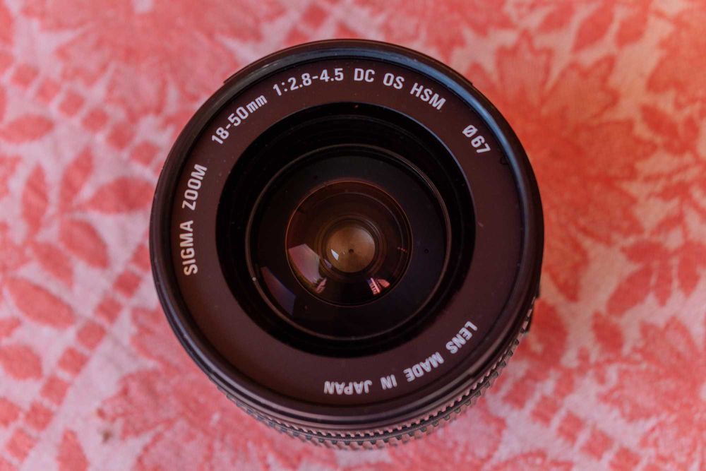 Обектив Sigma DC 18-50mm f/2.8-4.5 HSM за Nikon F Mount