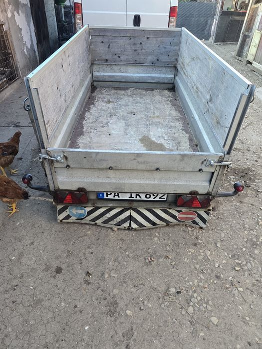 Remorcă auto 750 si 600 kg