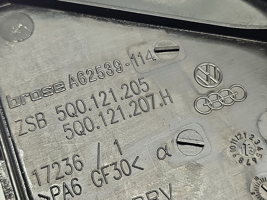 Electroventilator Volkswagen Golf 7 (5G) [Fabr 2014-prezent] 5Q0121207