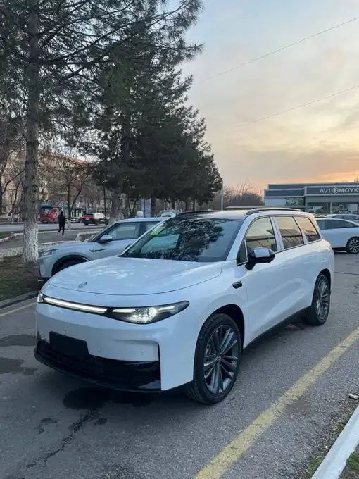 С16 2025 йил енгиди ранги ок