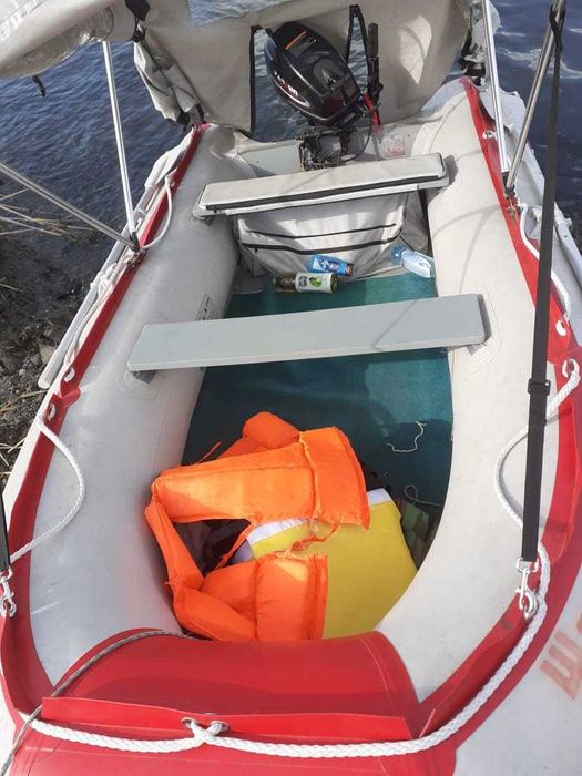 Продам лодку ПВХ
