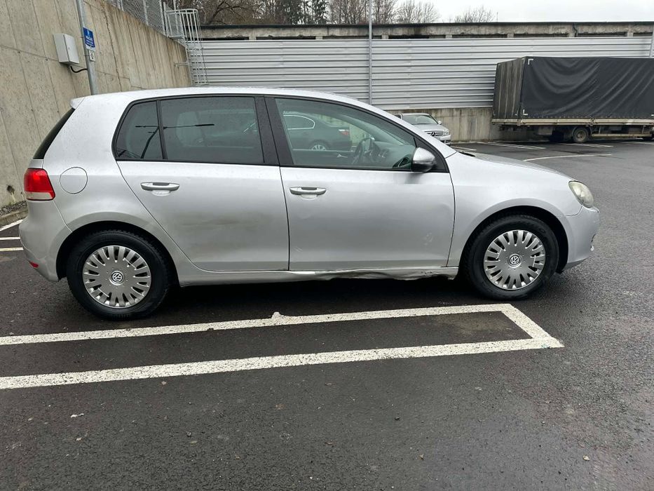 VW Golf 6 1.6 MPI