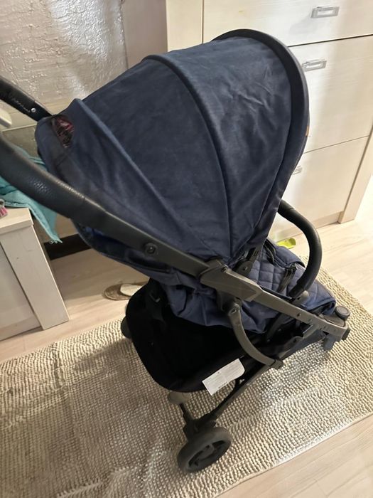 Продам детскую коляску