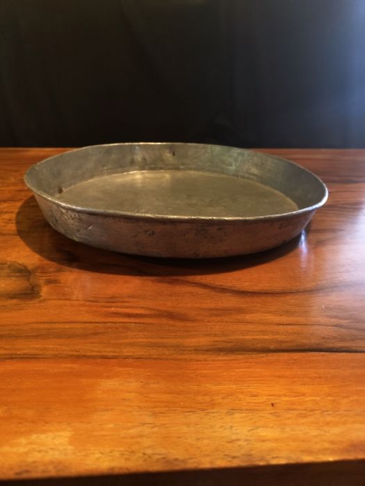 Медна калайдисана тава за баница...