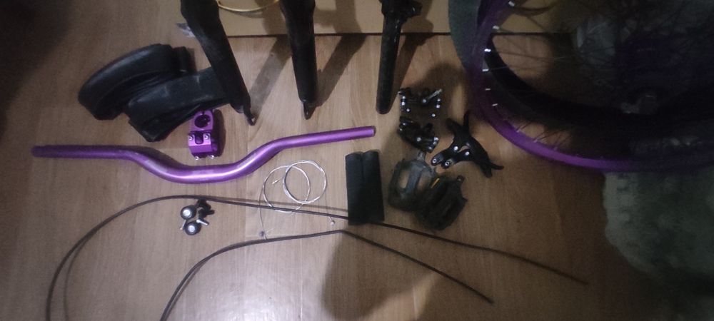 Продам запчасти на велик