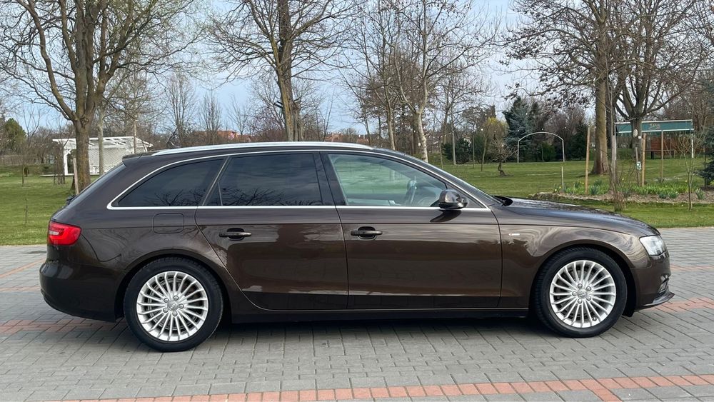Vand audi a4 2.0 tdi 3-x-s-line