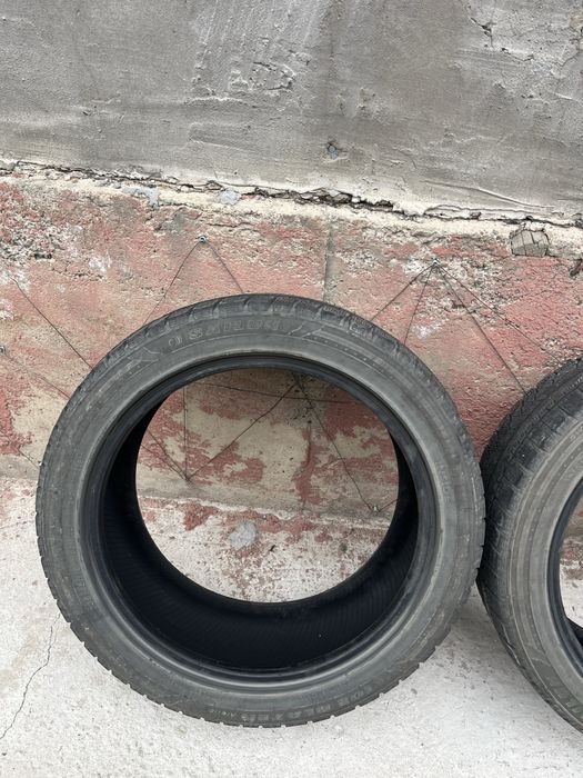 Зимние шины 235/45/18
