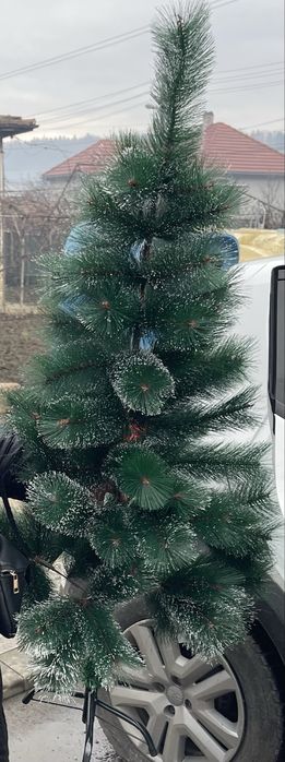 Коледна елха със заснежени върхове 120см