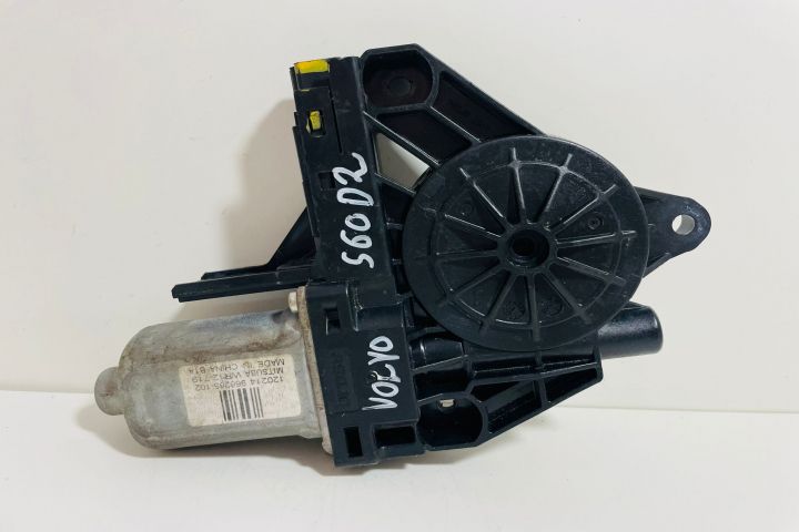 Motoras macara  geam spate dreapta 966265102 Volvo XC60 prima generat