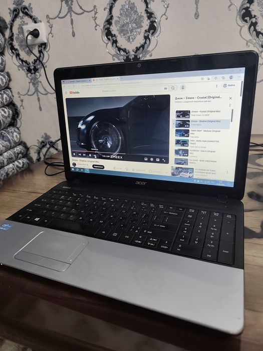 Acer core i3 noutbuk sotiladi,