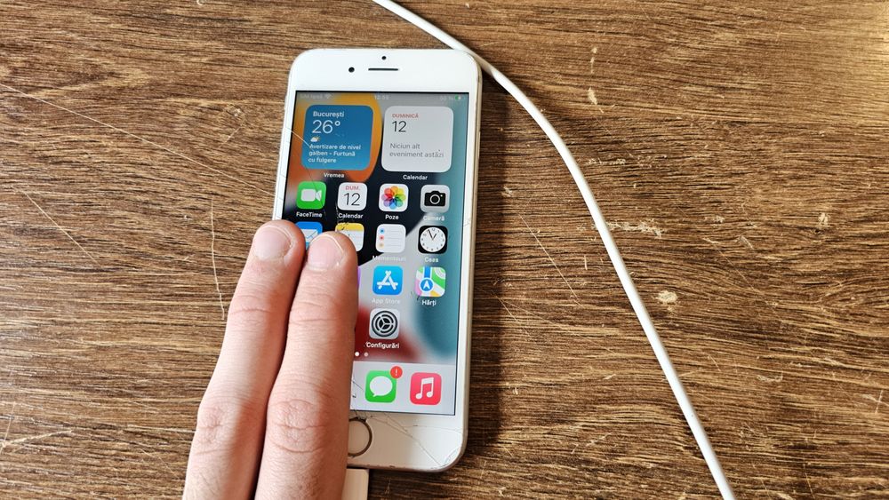 iPhone 6s silver 32Gb