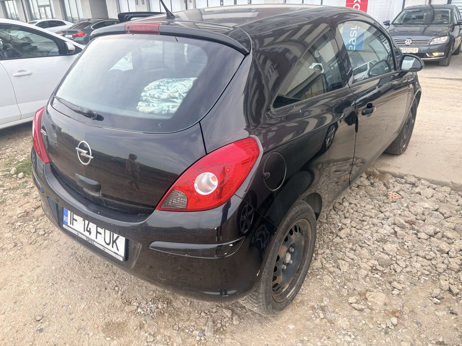 Opel Corsa  1.2 benzina, 80 CP, fabricatie 2009