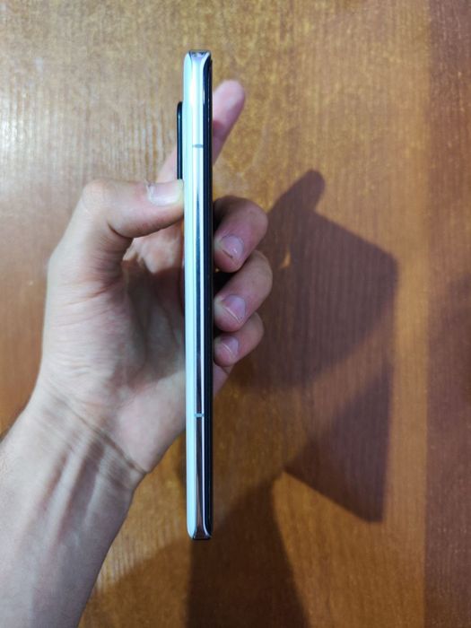 Xiaomi 13 pro 128/8 white