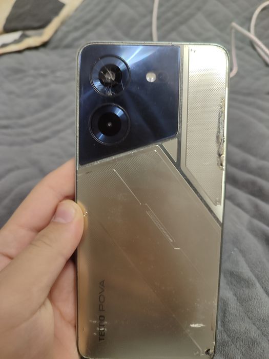 Продаю tecno pova 5