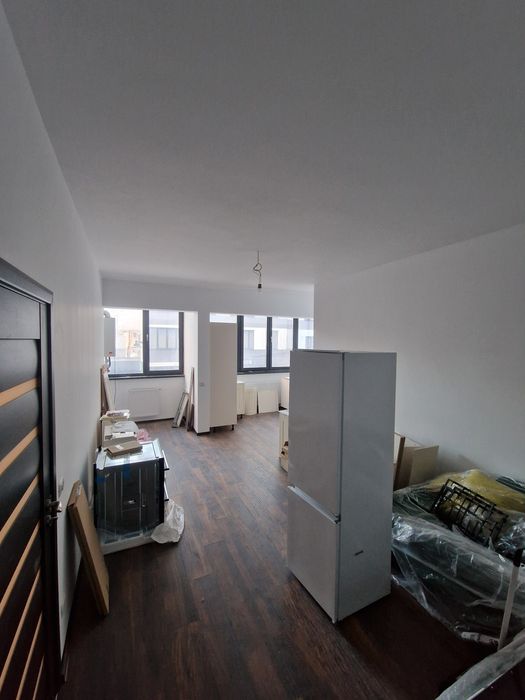 Apartament 58 mp West Side Complex