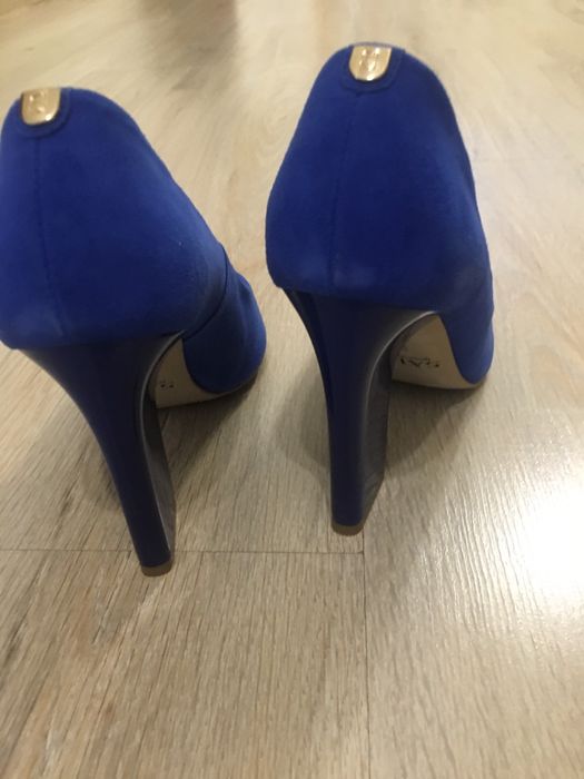 Замшевые туфли синие