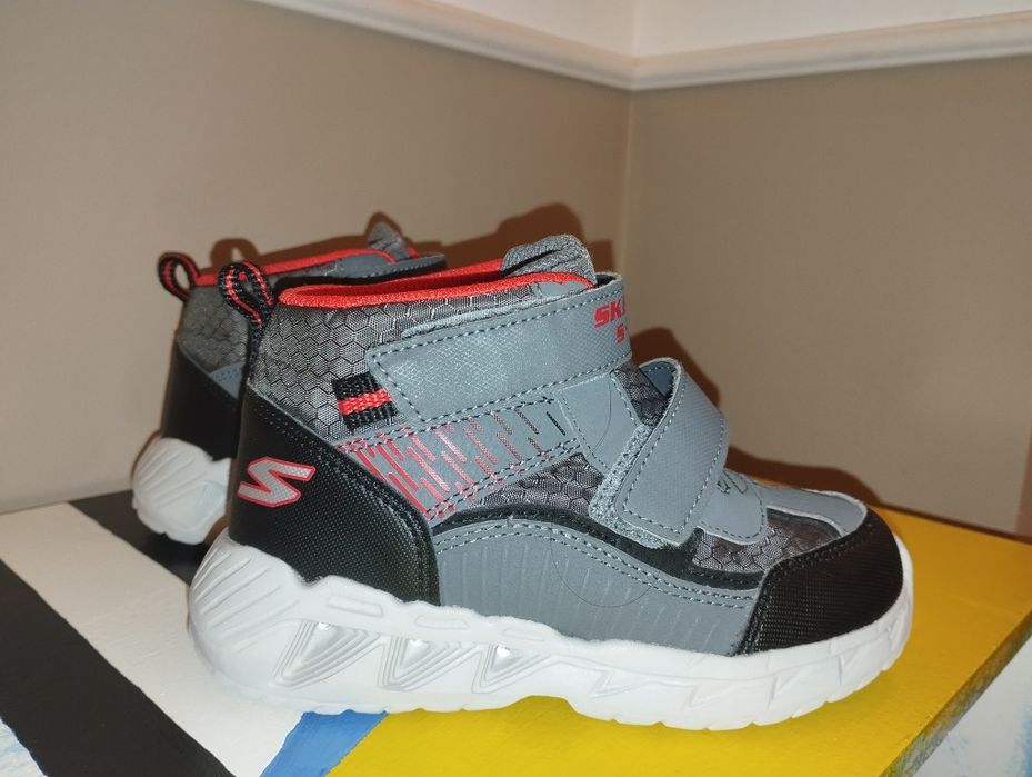 Боти Skechers Magna-Lights Frosty Fun 26 номер с велкро