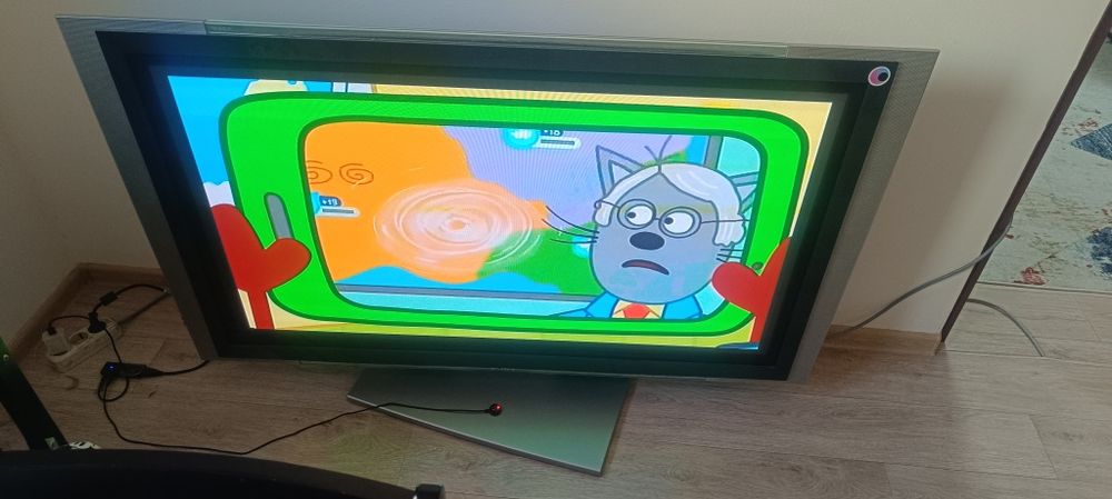 Срочно продаю телевизор Sony