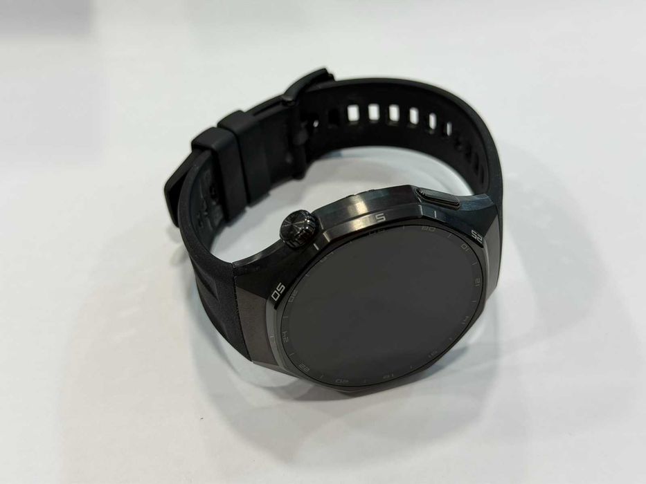HUAWEI WATCH GT 6 Pro – 46mm Black Titanium