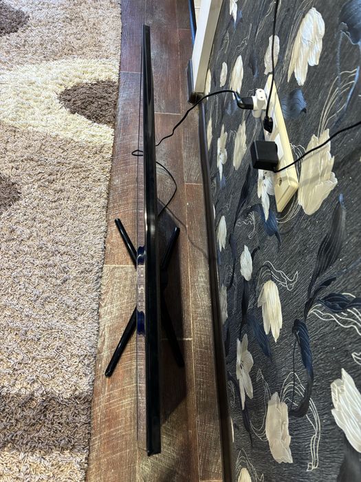 Продам телевизор