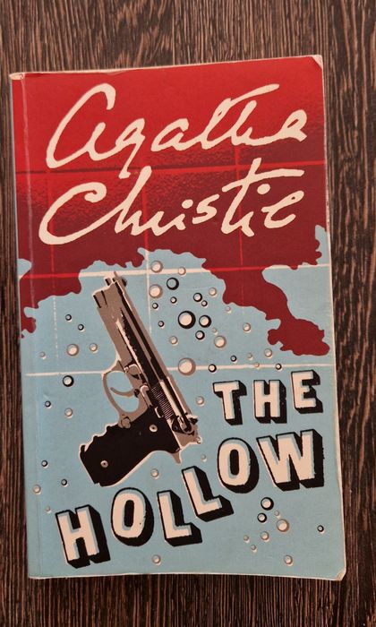 Продавам книги на английски език