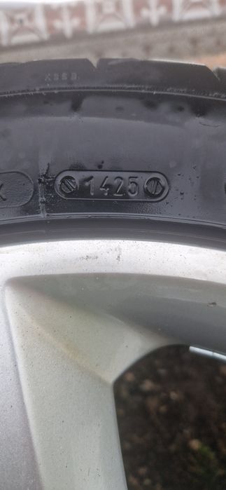 Vând jante R17 Opel Astra H/ Zafira B cu anvelope 225/45 R17