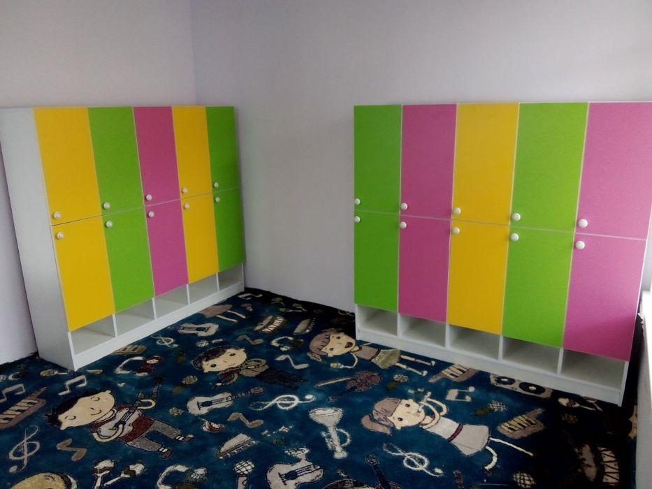 Боғчалар учун 5 эшикли болалар кийим шкафи