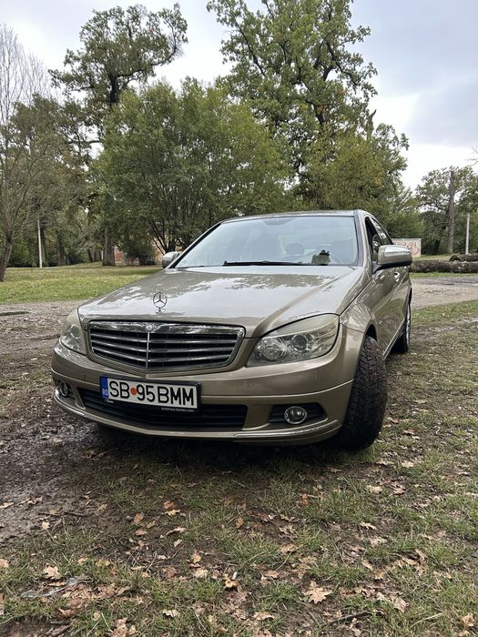 Vand Mercedes C220