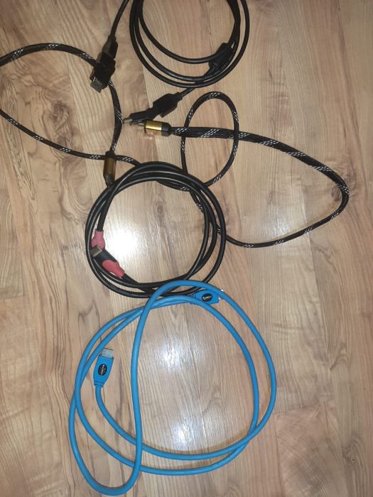 HDMI в оригинале