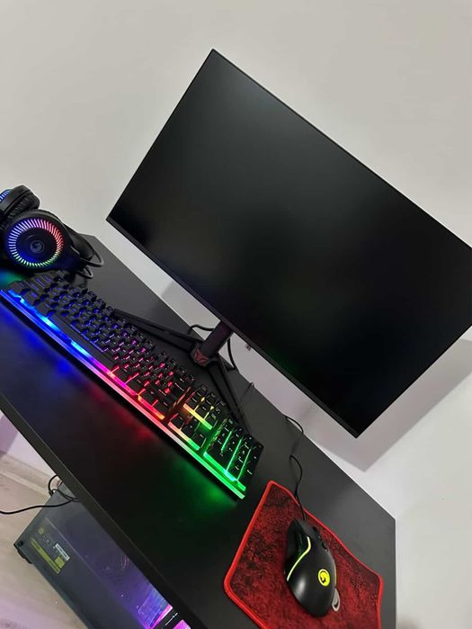 Pc gaiming complet 3200 lei urgent !