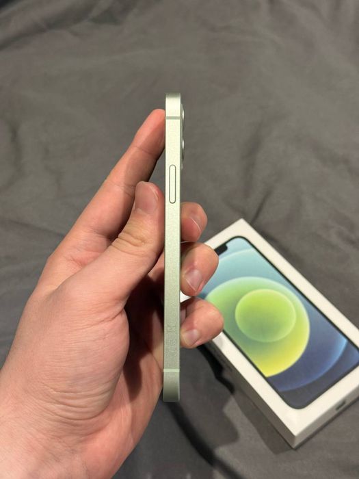 iphone 12 в идеальном состояний